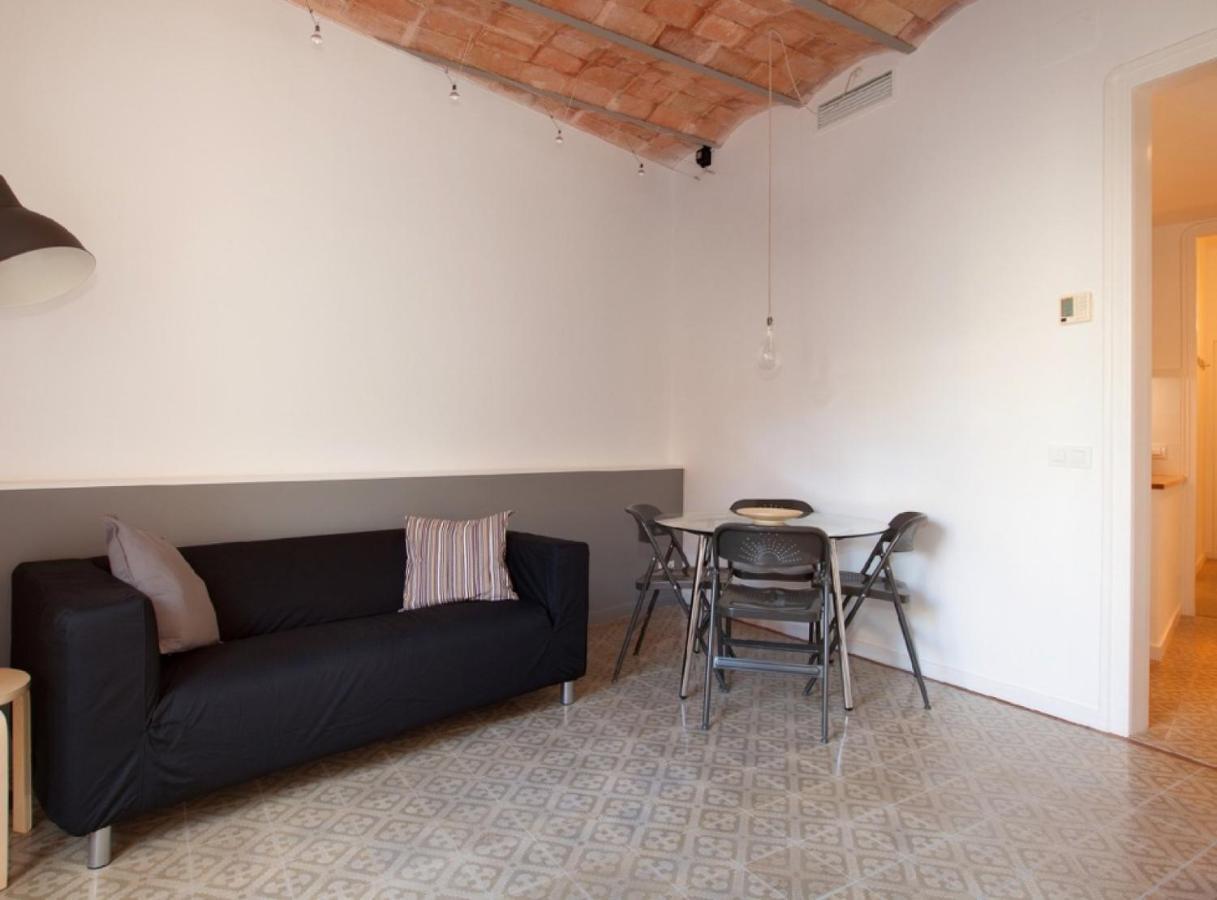 Napoles - Modernist Flat Close To Sagrada Familia Barcelona Bagian luar foto